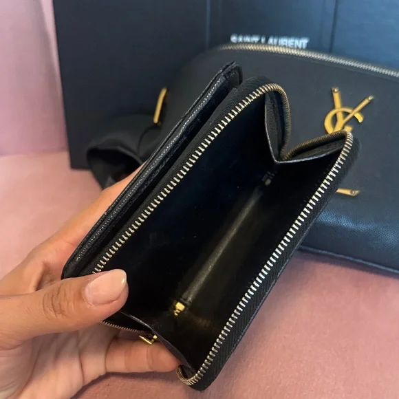 Saint Laurent Wallet - Picture 12 of 12